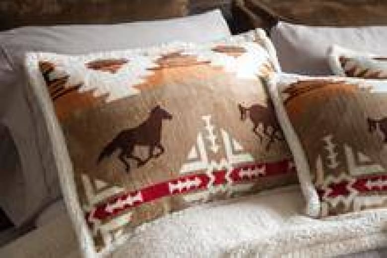 Southwestern Wild Running Horses Lodge Sherpa Fleece Blanket - 5 Piece Set - Linen Mart Cozy Down Comforters, Quilts, Sheets,Pillows & Weighted Blankets