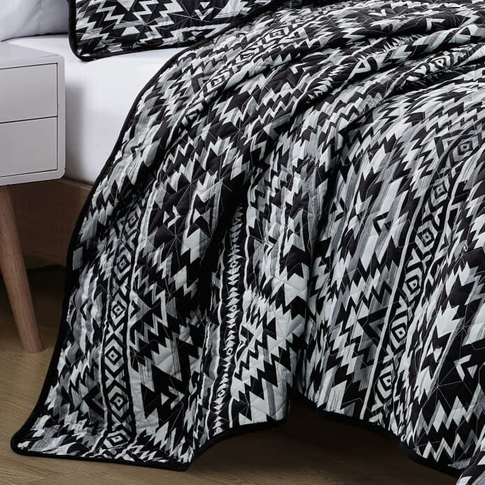 Southwestern Black Aztec Bedspread - 3 Piece Set - Quilts 