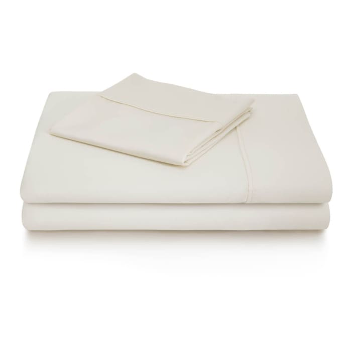 https://www.linenmart.com/cdn/shop/products/600-tc-cotton-wrinkle-resistant-bed-sheet-set-cal-king-ivory-bedsheets-362.jpg?v=1658020965