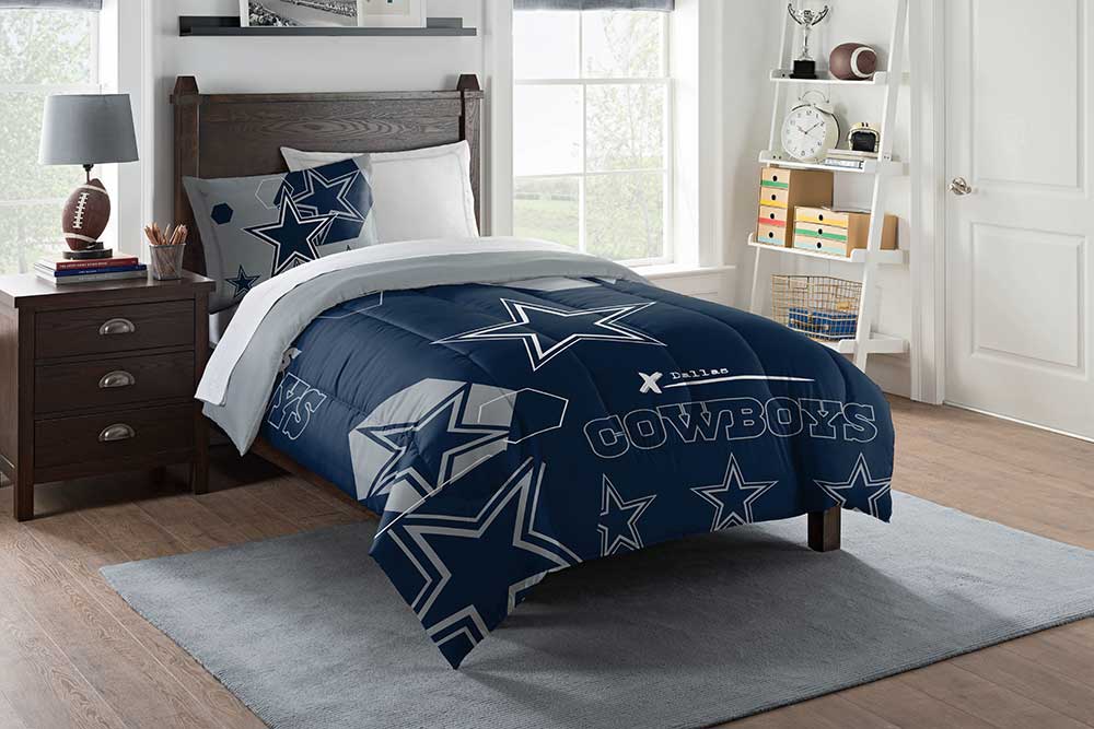 Officially Licensed NFL Dallas Cowboys Comforter Set - Twin